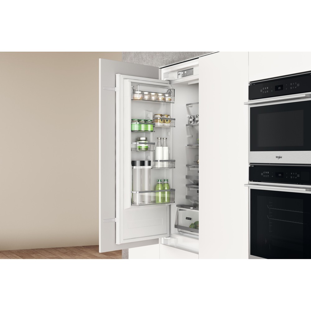 Whirlpool Kombinovaná chladnička s mrazničkou Vstavané WHC20 T573 P Biela 2 doors Lifestyle frontal open