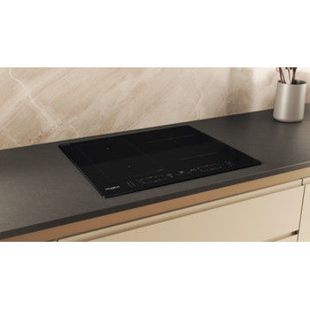 Whirlpool Spishäll WL B4060 CPNE Black Induction vitroceramic Lifestyle perspective