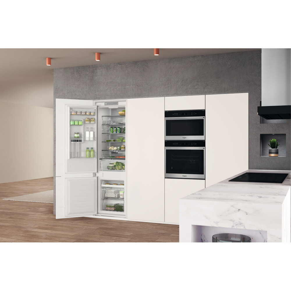 Whirlpool Réfrigérateur combiné Encastrable WHC20 T352 Blanc 2 portes Lifestyle perspective open