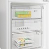 Indesit Combinación de frigorífico / congelador Encastre KINH 1271 B4E Zinc Metal 2 doors Lifestyle detail