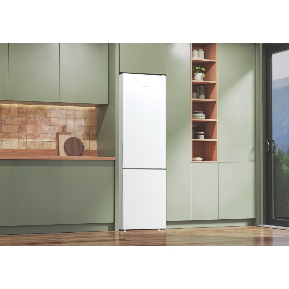Hotpoint Combinados Libre instalación HPK 25401 WP4E White - ARC P1 2 doors Lifestyle perspective