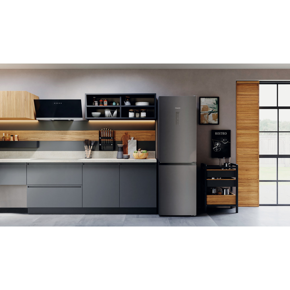 Hotpoint Fridge-Freezer Combination Free-standing H5X 82O SK Silver black 2 doors Lifestyle frontal