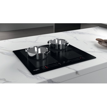 Whirlpool Table de cuisson WF S0160 NE Noir Induction vitroceramic Lifestyle perspective