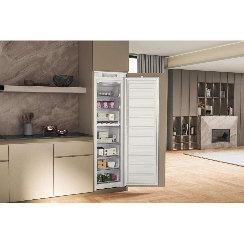 Whirlpool Fryser Integrert WHSD18F013D1 Hvit Lifestyle perspective open