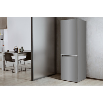 Whirlpool Kombinirani hladnjak Samostojeći W7 911I OX Optički Inox 2 doors Lifestyle perspective