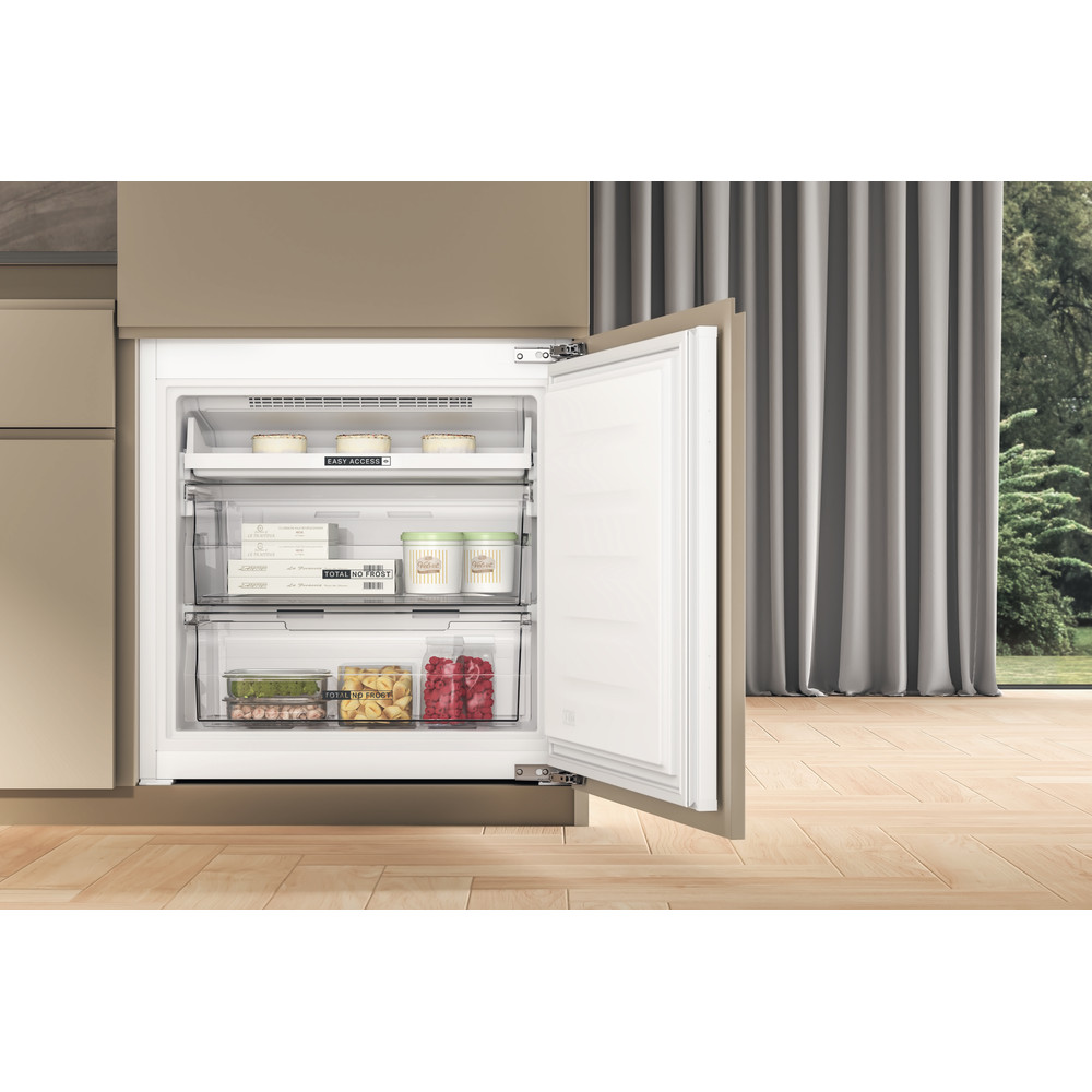 Bauknecht Køleskab/fryser kombination Indbygget BNF70 400 Hvid 2 doors Lifestyle detail