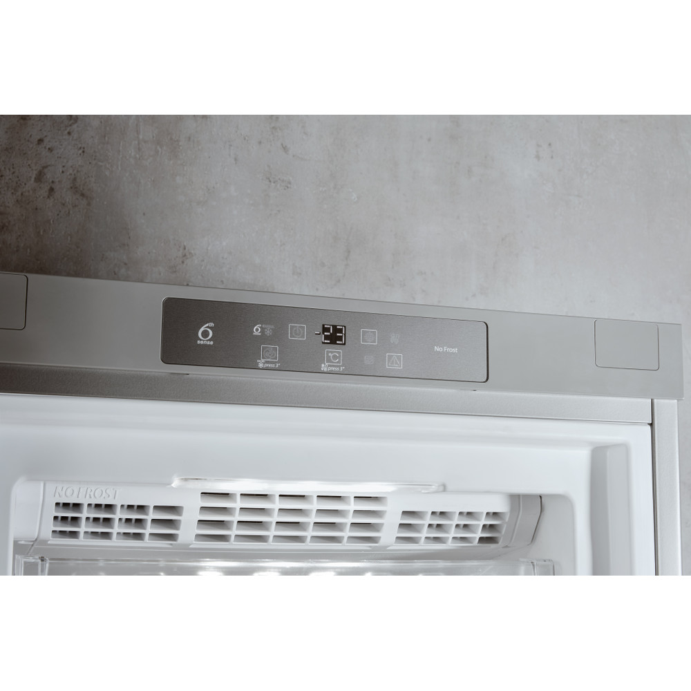 Whirlpool Freezer Freestanding UW8 F2C XLSB UK 2 Optic Inox Lifestyle control panel
