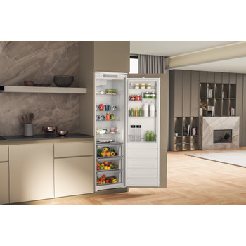 Whirlpool Refrigerador Encastre WHSD18A013C1 Acero Lifestyle perspective open