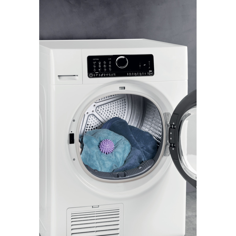 Indesit DRYING WBA101 Lifestyle detail