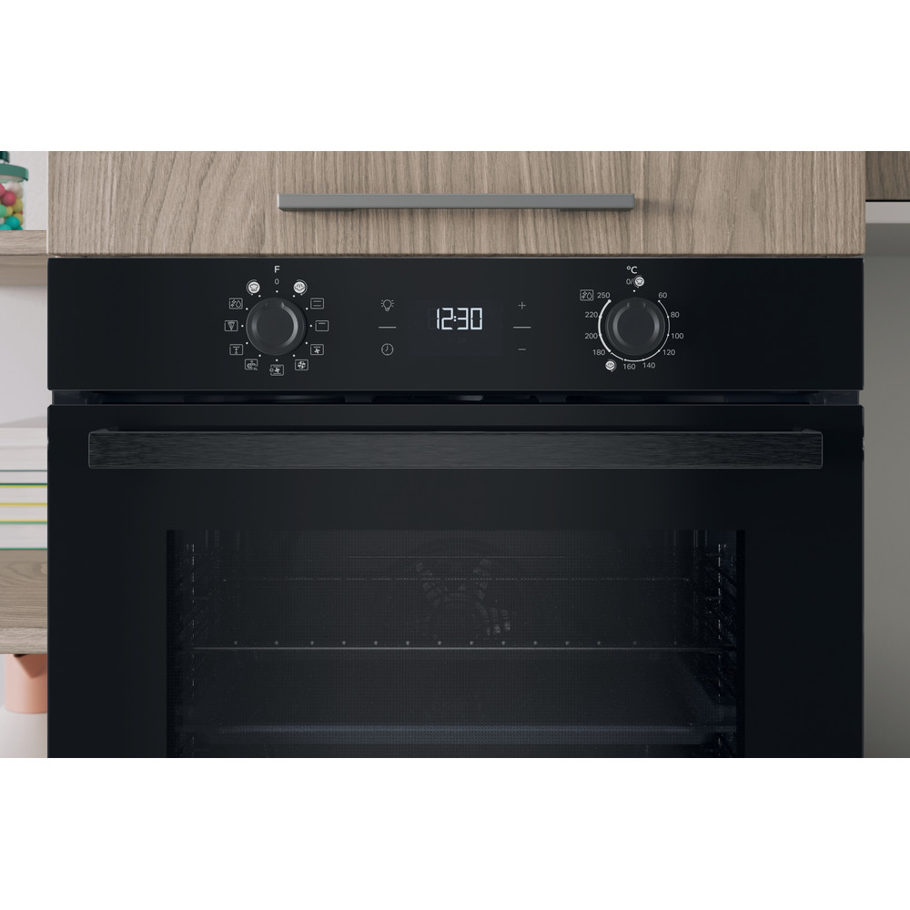 Indesit Φούρνος Εντοιχιζόμενο IO K58HS B Ηλεκτρική A+ Lifestyle control panel