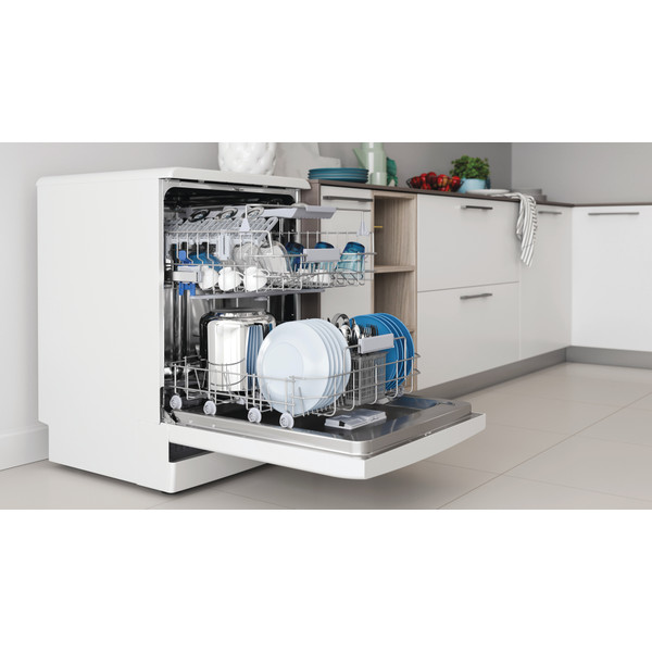 Indesit Perilica posuđa Samostojeći DFC 2B+19 AC Samostojeći F Lifestyle perspective open