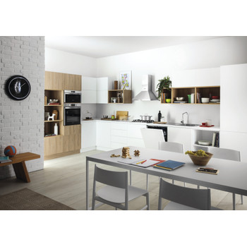 Indesit Campana Encastre IHPC 6.5 LM X Inox Wall-mounted Mecánico Lifestyle perspective