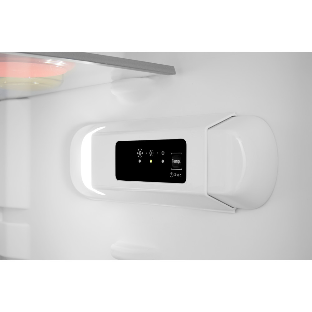 Bauknecht Koelkast Inbouw KSI 10VF2 Wit Lifestyle control panel