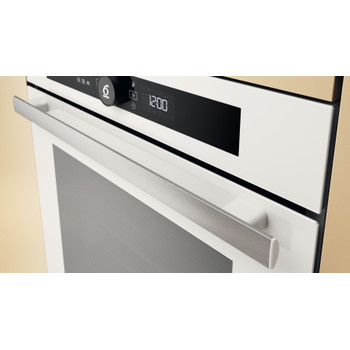 Whirlpool Trouby Vestavné WOI4S8HM2SWA Elektrická A+ Lifestyle detail