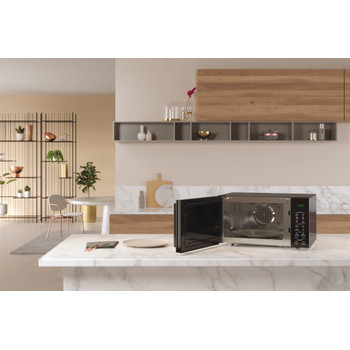 Whirlpool Magnetron Vrijstaand MWP 295 B Zwart Elektronisch 29 MW-Combi 900 Lifestyle perspective open