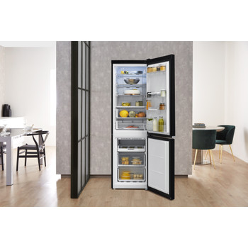 Whirlpool Kombinirani hladnjak Samostojeći W7 921O K AQUA Crna 2 doors Lifestyle frontal open