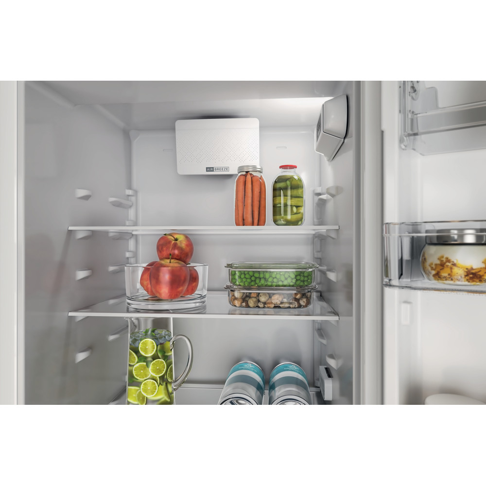 Whirlpool Kombinovaná chladnička s mrazničkou Vestavné WHC20D011B1 Bílá 2 doors Lifestyle detail