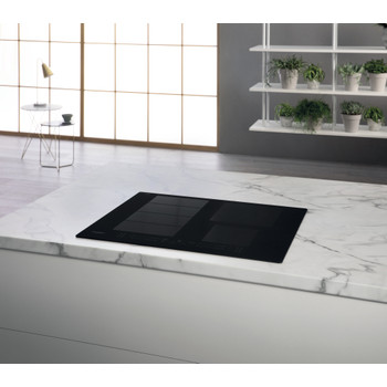 Whirlpool Varná deska WF S4160 BF Černá Induction vitroceramic Lifestyle perspective