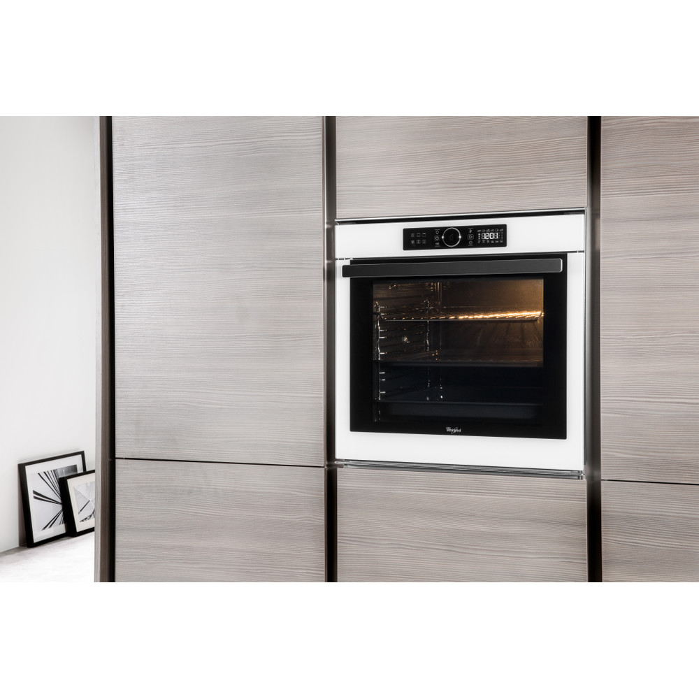 Whirlpool Rúry Vstavané AKZM 8480 WH Elektrická A+ Lifestyle perspective