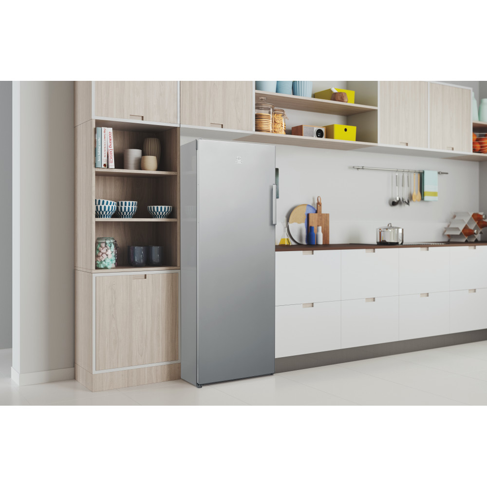 „Indesit“ Šaldiklis Laisvai pastatoma UI6 2 S Sidabrinė Lifestyle perspective