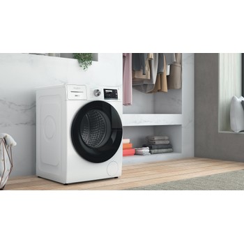 Whirlpool Perilica za rublje Samostojeći W7X W845WB EE Bijela Prednje punjenje B Lifestyle perspective