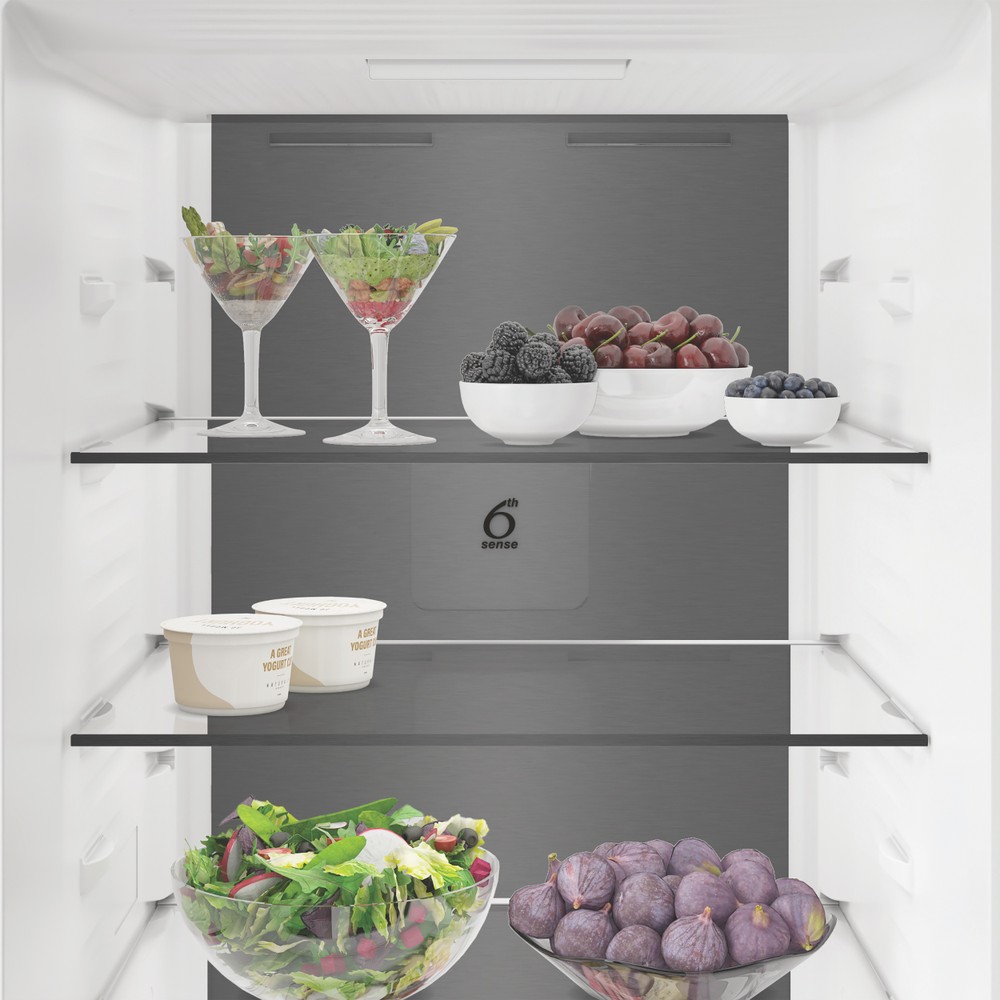 Whirlpool Racitor-congelator combinat Independent WHK 26373 XR6E ARC 764 Manhattan Gray 2 doors Lifestyle control panel