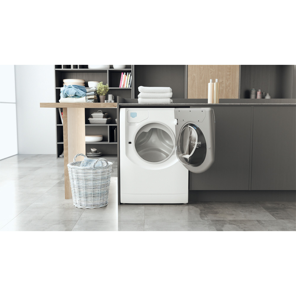 Hotpoint_Ariston Maşină de spălat rufe Neincorporabil AQS73D28S EU/B N Alb Încărcare frontală D Lifestyle frontal open