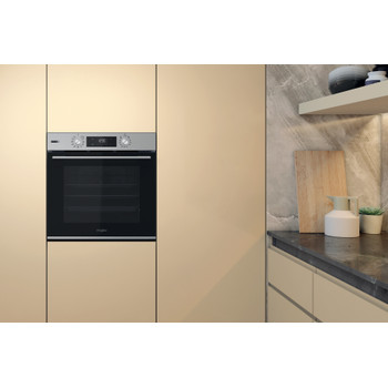 Whirlpool Trouby Vestavné OMSK58HU1SX Elektrická A+ Lifestyle frontal