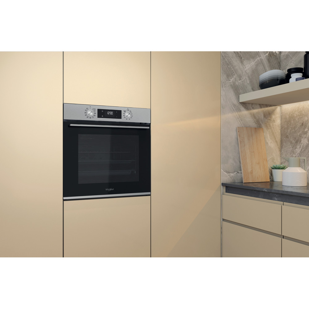 Whirlpool Rúry Vstavané OMK58RU1X Elektrická A+ Lifestyle perspective
