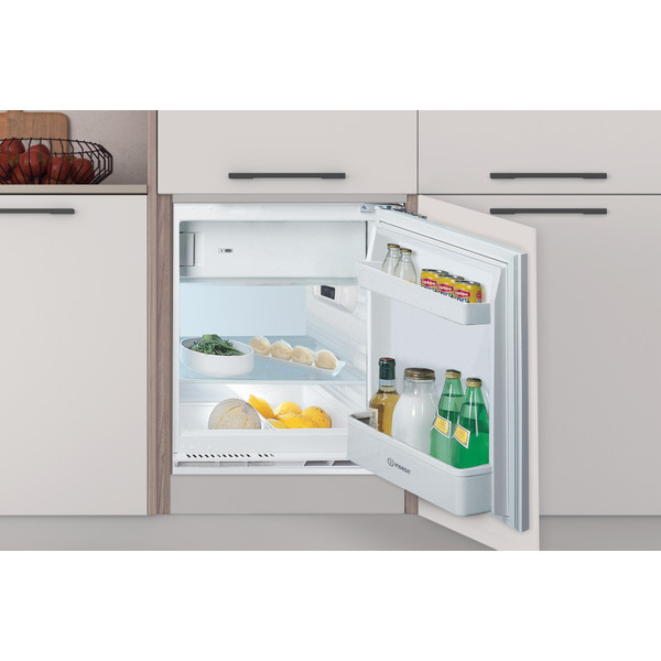 Indesit Refrigerator Built-in INBUF011 Steel Lifestyle frontal open