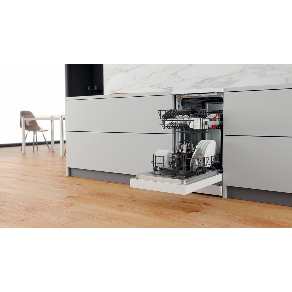 Whirlpool Mosogatógép Szabadonálló WSFE 2B19 Szabadonálló F Lifestyle perspective open