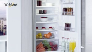 らる Złote sandały zdobione kryształkami LIANNE